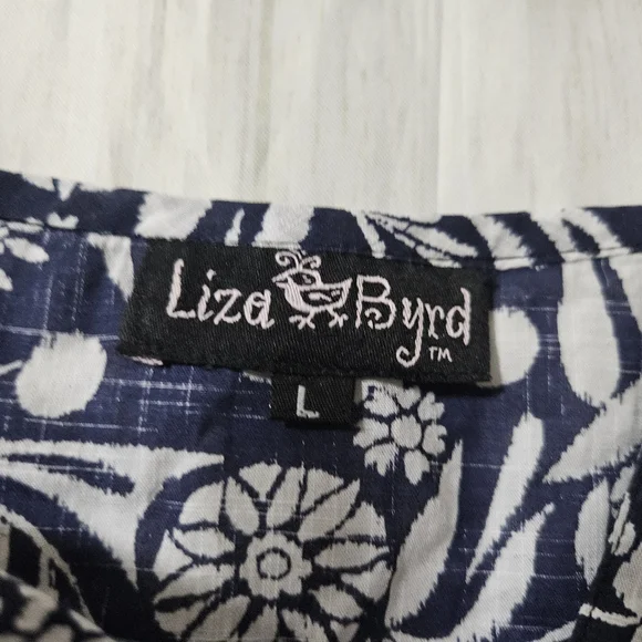 Lyza Byrd Navy Floral Ruffle Top Size Large 100% Cotton - Picture 4 of 7